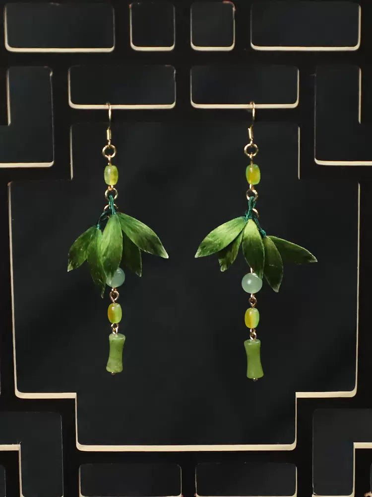 Green Bamboo Leaf|Hanfu Matching Earringshan fu Chinese han fu hanfu male tang dynasty clothes chinese hanfu tang dynasty outfits traditiona hanfu dress chinese hanfu chinese style dress dress fashion cheongsam dress q