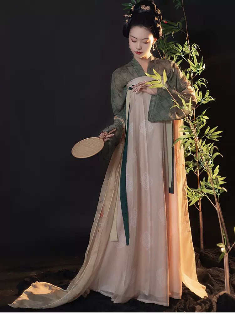 【Hanfu】A Multitude of Flowers in Brocade|Tang Chest - Length skirthan fu Chinese han fu hanfu male tang dynasty clothes chinese hanfu tang dynasty outfits traditiona hanfu dress chinese hanfu chinese style dress dress fashion cheongsam dress q