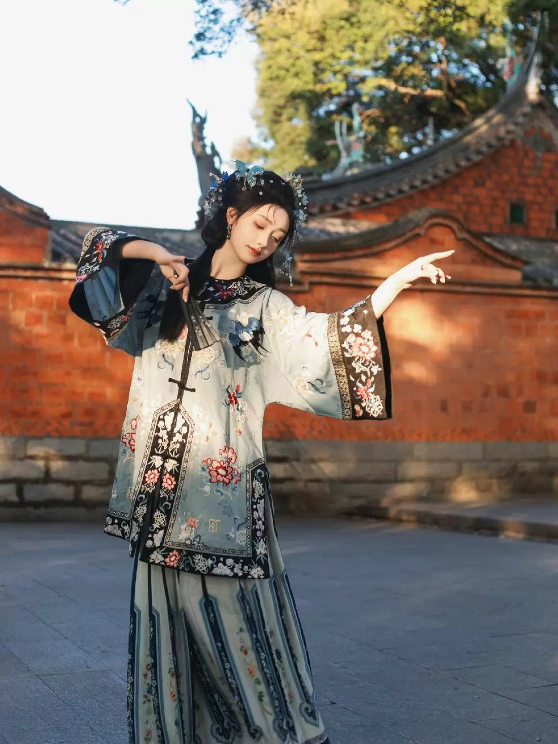 【Hanfu】Azure Butterfly Grace | Qing Style Hanfuhan fu Chinese han fu hanfu male tang dynasty clothes chinese hanfu tang dynasty outfits traditiona hanfu dress chinese hanfu chinese style dress dress fashion cheongsam dress q