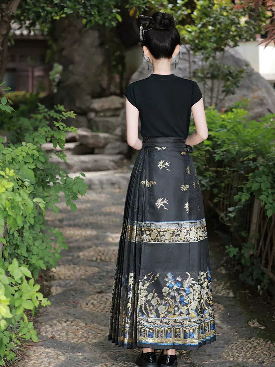 【Hanfu】Black silk gold leaves|Modern horse - faced skirthan fu Chinese han fu hanfu male tang dynasty clothes chinese hanfu tang dynasty outfits traditiona hanfu dress chinese hanfu chinese style dress dress fashion cheongsam dress q