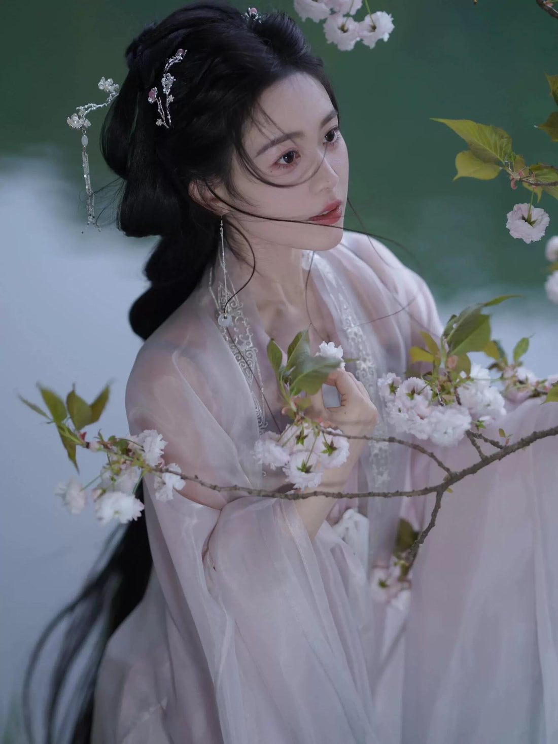 【Hanfu】Blossom Reverie|Song Chest - length skirthan fu Chinese han fu hanfu male tang dynasty clothes chinese hanfu tang dynasty outfits traditiona hanfu dress chinese hanfu chinese style dress dress fashion cheongsam dress q