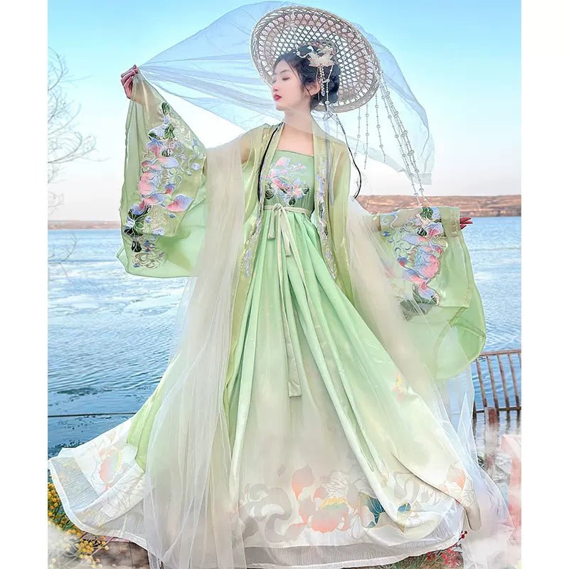 【Hanfu】Colorful Lotus|Tang Chest - Length skirthan fu Chinese han fu hanfu male tang dynasty clothes chinese hanfu tang dynasty outfits traditiona hanfu dress chinese hanfu chinese style dress dress fashion cheongsam dress q