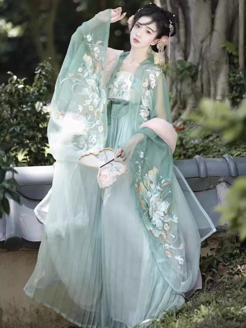 【Hanfu】Floating Incense Curls around A Song|Tang Chest - Length skirthan fu Chinese han fu hanfu male tang dynasty clothes chinese hanfu tang dynasty outfits traditiona hanfu dress chinese hanfu chinese style dress dress fashion cheongsam dress q