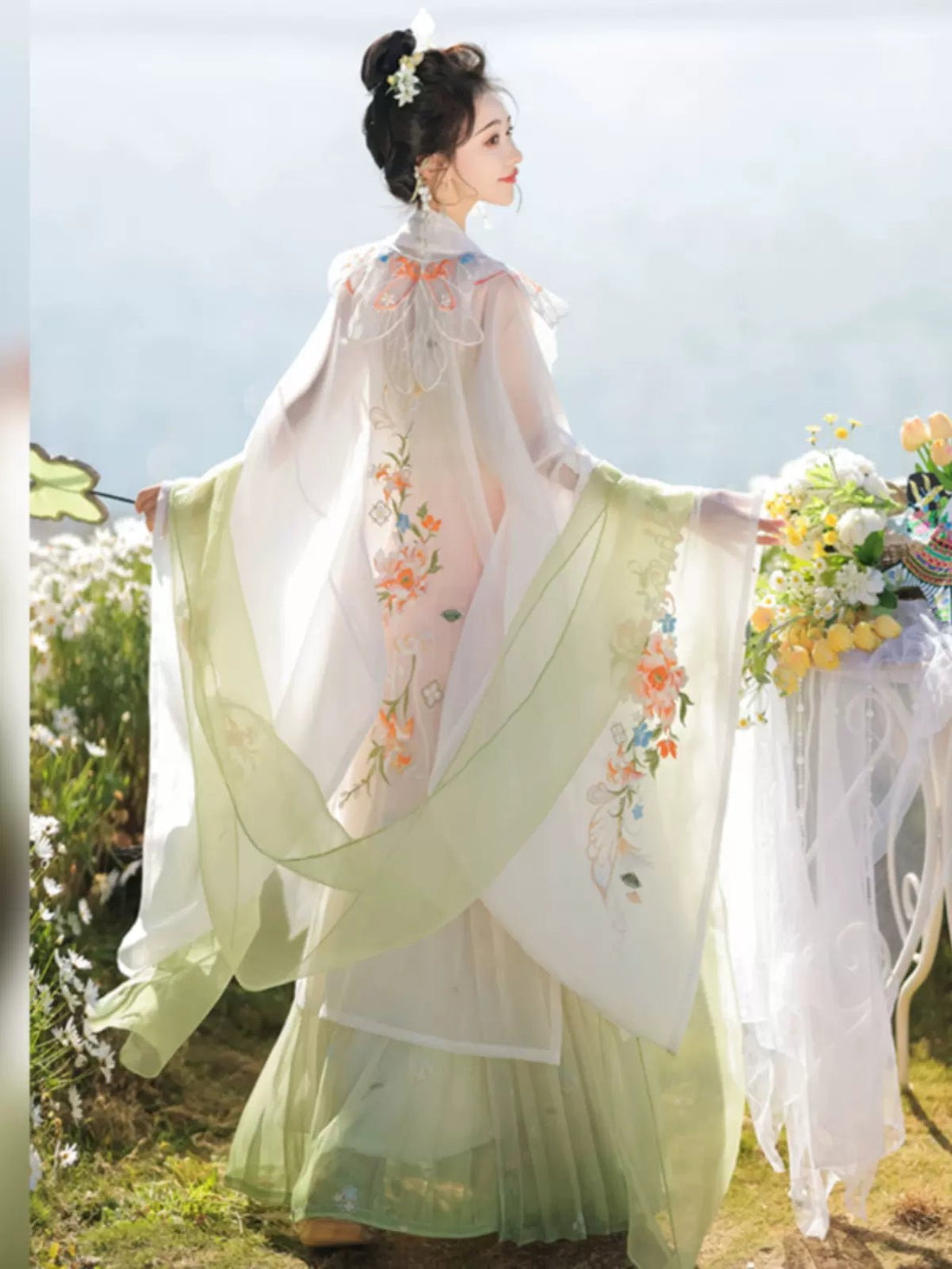 【Hanfu】Flower Jade Dew | Song Chest - length skirthan fu Chinese han fu hanfu male tang dynasty clothes chinese hanfu tang dynasty outfits traditiona hanfu dress chinese hanfu chinese style dress dress fashion cheongsam dress q