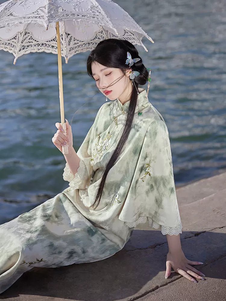 【Hanfu】Fragrant grass leisurely|Modern Qipaohan fu Chinese han fu hanfu male tang dynasty clothes chinese hanfu tang dynasty outfits traditiona hanfu dress chinese hanfu chinese style dress dress fashion cheongsam dress q