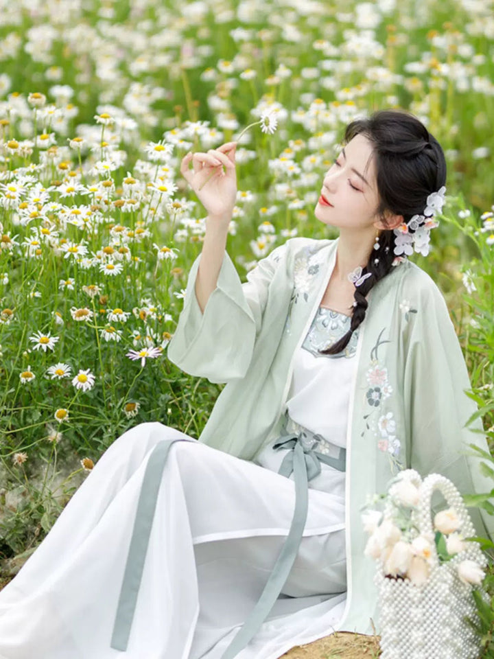 【Hanfu】Graceful Lady Strolling Among Flowers | Modern & Song Style Hanfuhan fu Chinese han fu hanfu male tang dynasty clothes chinese hanfu tang dynasty outfits traditiona hanfu dress chinese hanfu chinese style dress dress fashion cheongsam dress q