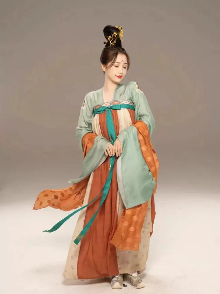 【Hanfu】Little Orchid|Tang Chest - Length skirthan fu Chinese han fu hanfu male tang dynasty clothes chinese hanfu tang dynasty outfits traditiona hanfu dress chinese hanfu chinese style dress dress fashion cheongsam dress q