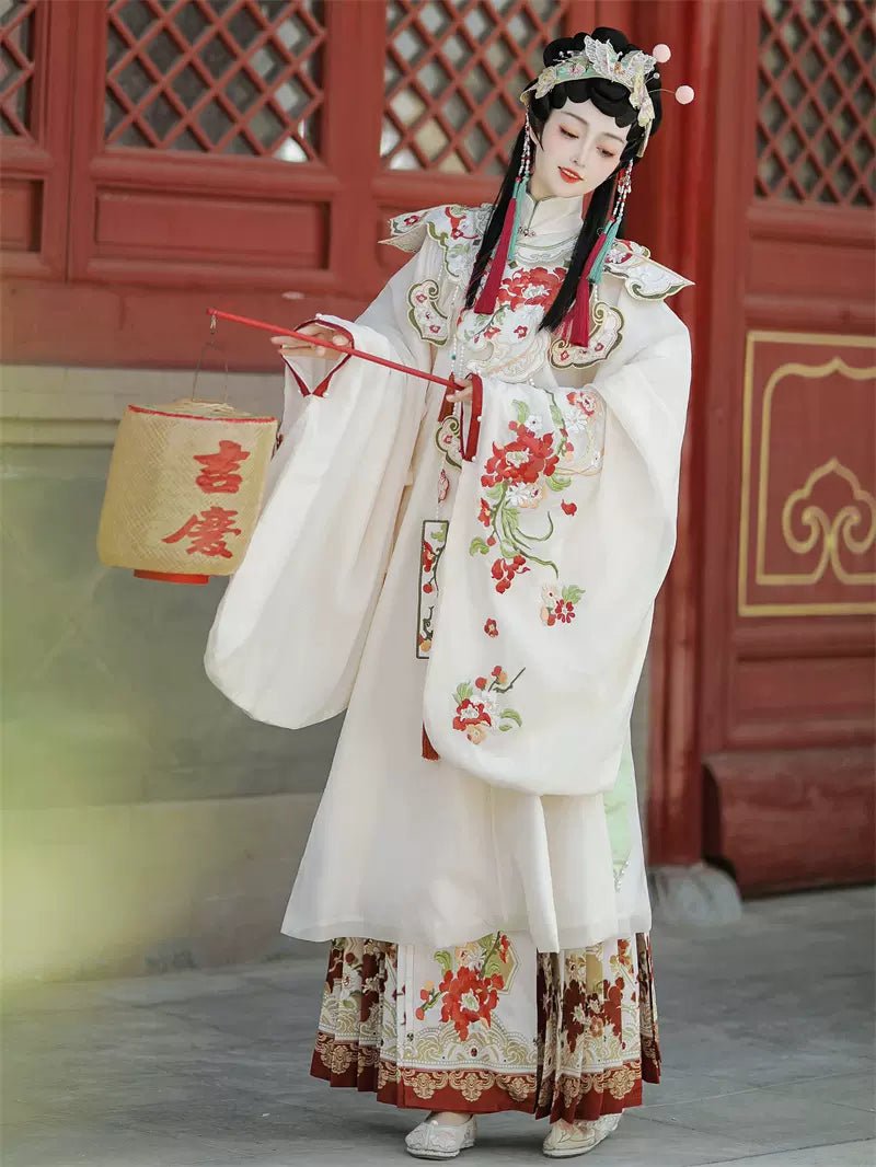 【Hanfu】Mirror, flower, water and moon|Ming horse - faced skirthan fu Chinese han fu hanfu male tang dynasty clothes chinese hanfu tang dynasty outfits traditiona hanfu dress chinese hanfu chinese style dress dress fashion cheongsam dress q