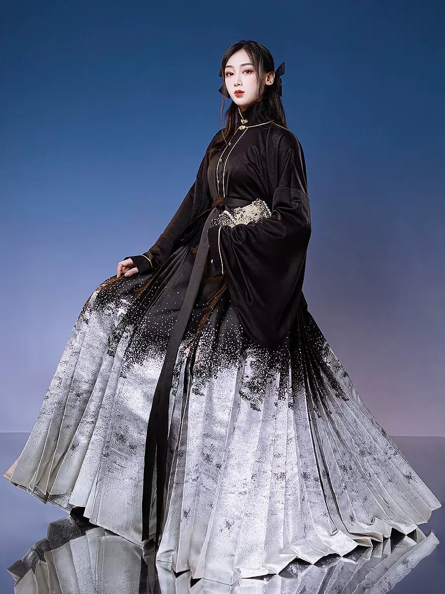 【Hanfu】﻿Moon over spring river|月生春江han fu Chinese han fu hanfu male tang dynasty clothes chinese hanfu tang dynasty outfits traditiona hanfu dress chinese hanfu chinese style dress dress fashion cheongsam dress q