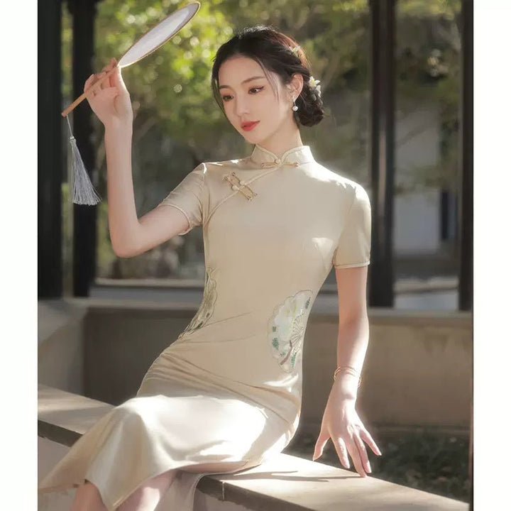 【Hanfu】Moonlit Petals Elegance | Cheongsam/Qipaohan fu Chinese han fu hanfu male tang dynasty clothes chinese hanfu tang dynasty outfits traditiona hanfu dress chinese hanfu chinese style dress dress fashion cheongsam dress q