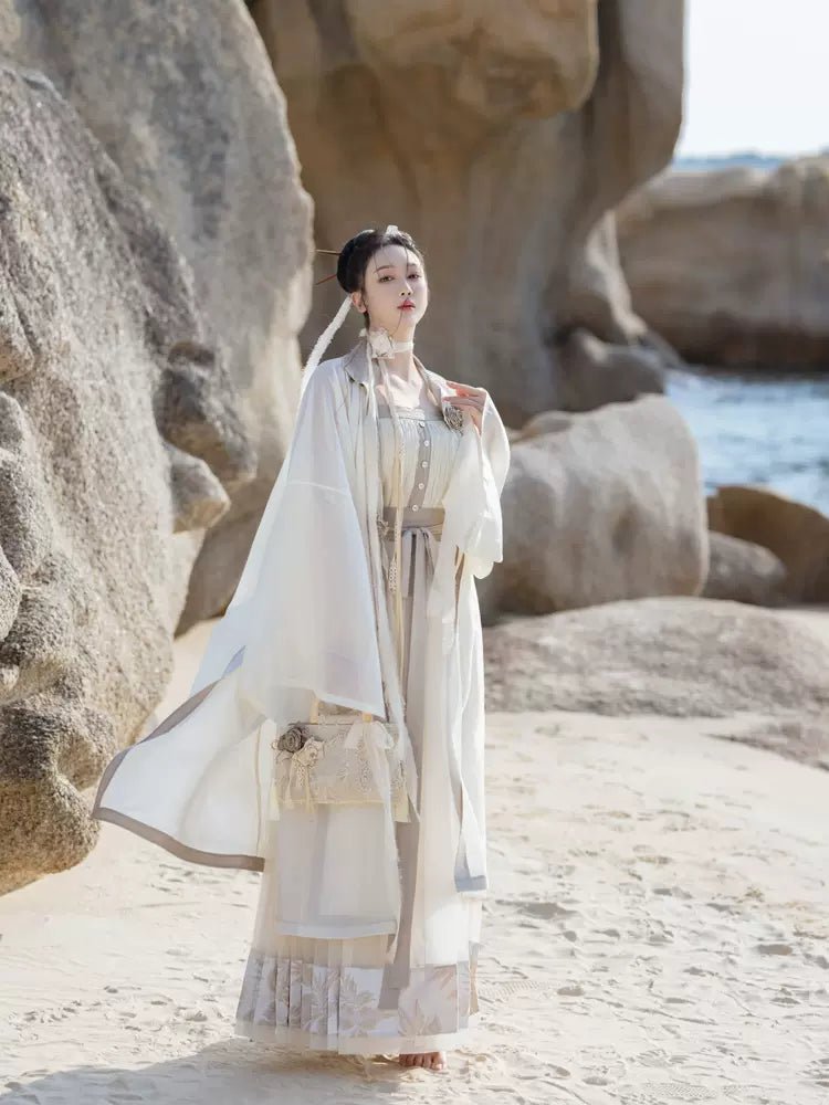 【Hanfu】﻿Mountains and seas into a dream|山海入梦han fu Chinese han fu hanfu male tang dynasty clothes chinese hanfu tang dynasty outfits traditiona hanfu dress chinese hanfu chinese style dress dress fashion cheongsam dress q