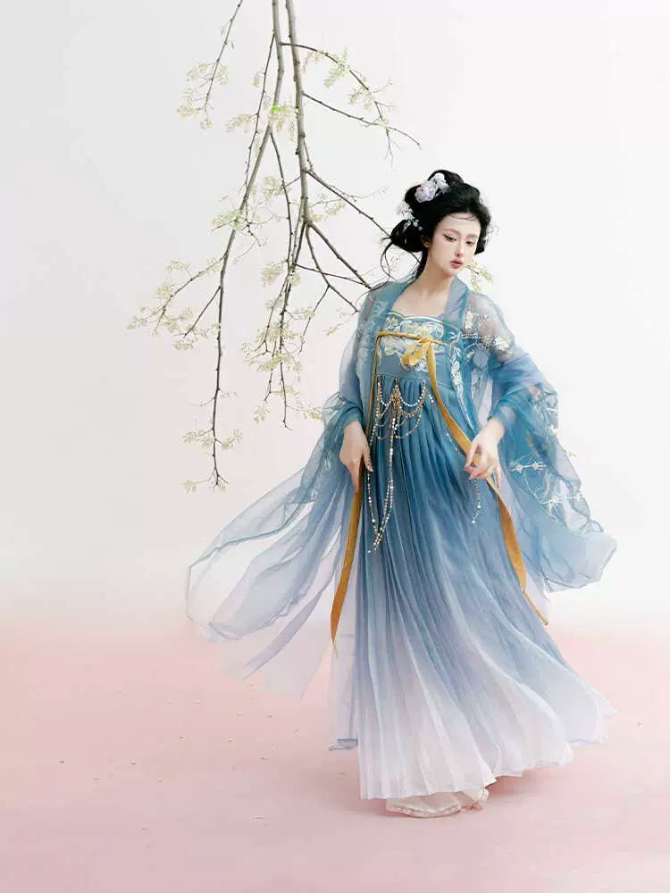 【Hanfu】Silent Spring | Tang chest - length skirthan fu Chinese han fu hanfu male tang dynasty clothes chinese hanfu tang dynasty outfits traditiona hanfu dress chinese hanfu chinese style dress dress fashion cheongsam dress q