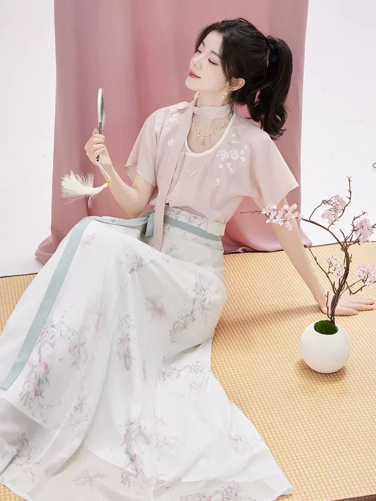 【Hanfu】Spring Breeze of Peach Blossoms | Modern Style Hanfuhan fu Chinese han fu hanfu male tang dynasty clothes chinese hanfu tang dynasty outfits traditiona hanfu dress chinese hanfu chinese style dress dress fashion cheongsam dress q