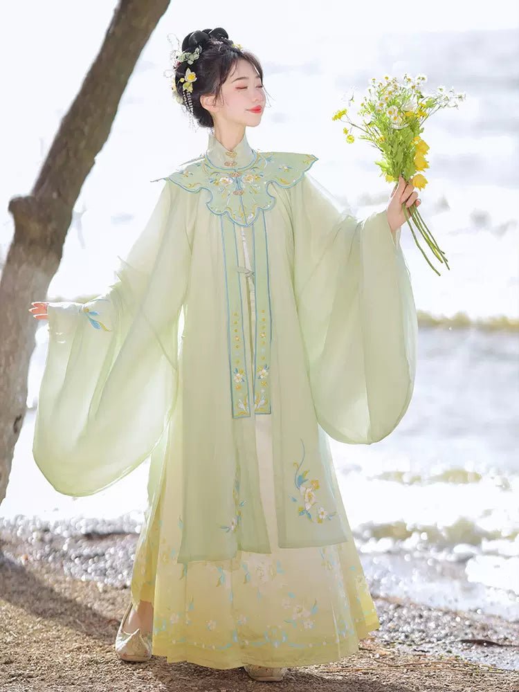 【Hanfu】Spring's Gentle Embrace | Ming Style Hanfuhan fu Chinese han fu hanfu male tang dynasty clothes chinese hanfu tang dynasty outfits traditiona hanfu dress chinese hanfu chinese style dress dress fashion cheongsam dress q