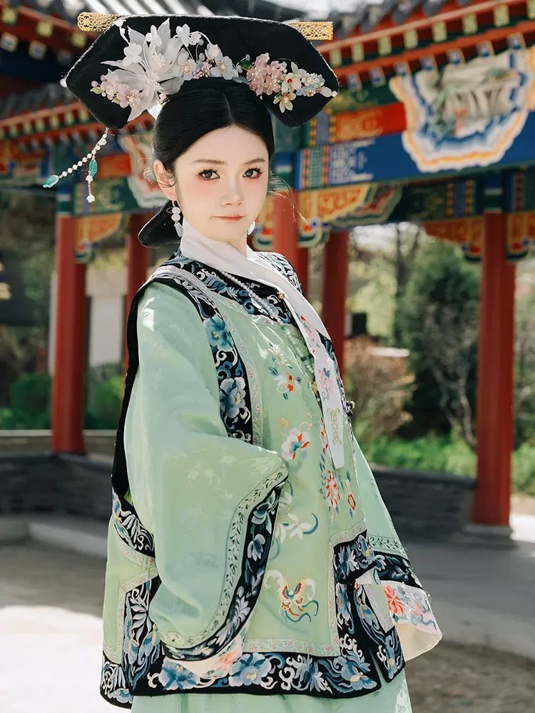 【Hanfu】Verdant Blossom Elegance | Qing Style Hanfuhan fu Chinese han fu hanfu male tang dynasty clothes chinese hanfu tang dynasty outfits traditiona hanfu dress chinese hanfu chinese style dress dress fashion cheongsam dress q