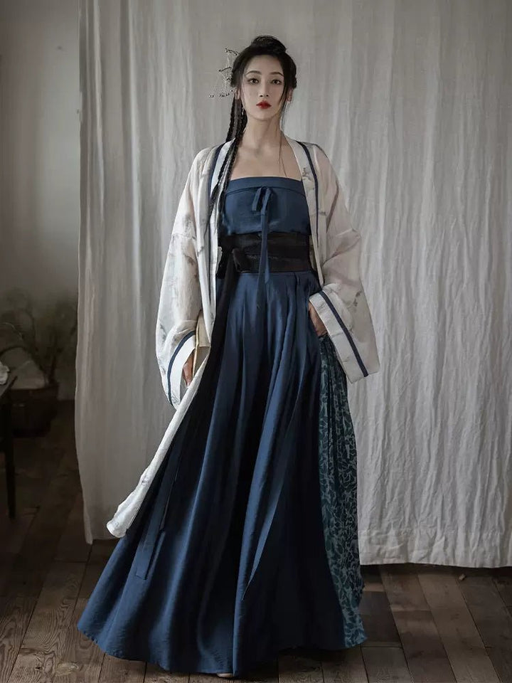 【Hanfu】﻿Watching the mist|观雾han fu Chinese han fu hanfu male tang dynasty clothes chinese hanfu tang dynasty outfits traditiona hanfu dress chinese hanfu chinese style dress dress fashion cheongsam dress q