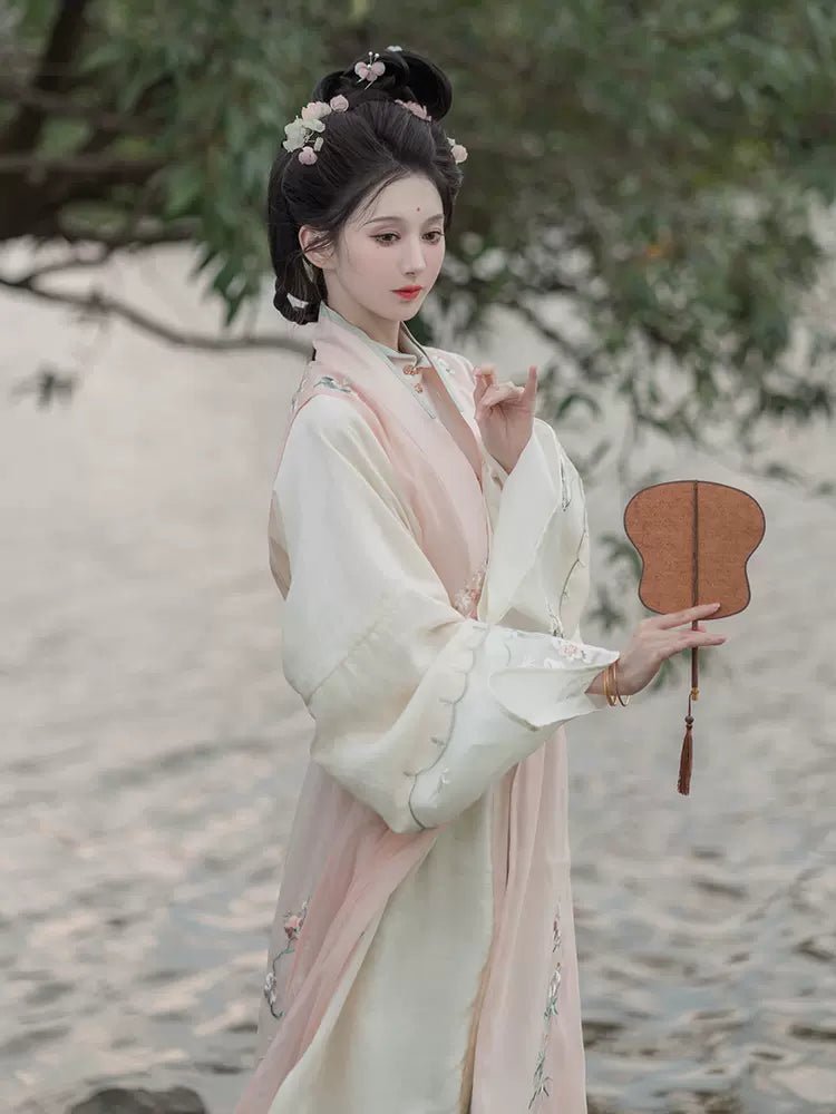 【Hanfu】Whispering Willow | Ming Style Hanfuhan fu Chinese han fu hanfu male tang dynasty clothes chinese hanfu tang dynasty outfits traditiona hanfu dress chinese hanfu chinese style dress dress fashion cheongsam dress q