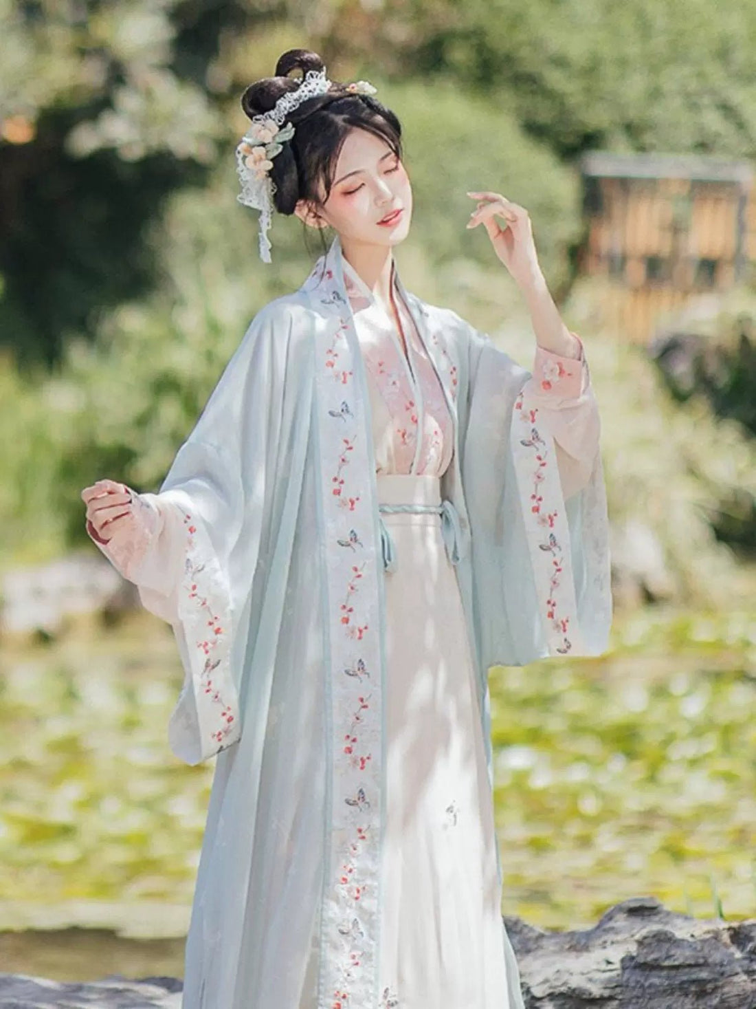 【Hanfu】Willow Shade and Floral Shadows | Song Style Hanfuhan fu Chinese han fu hanfu male tang dynasty clothes chinese hanfu tang dynasty outfits traditiona hanfu dress chinese hanfu chinese style dress dress fashion cheongsam dress q